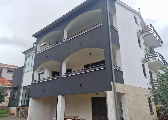 Tina Apartman Poreč