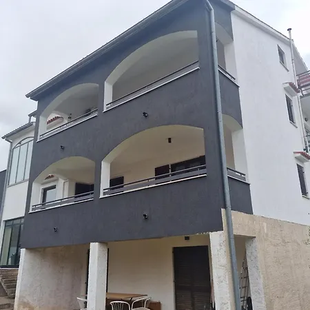 Tina Apartment Porec